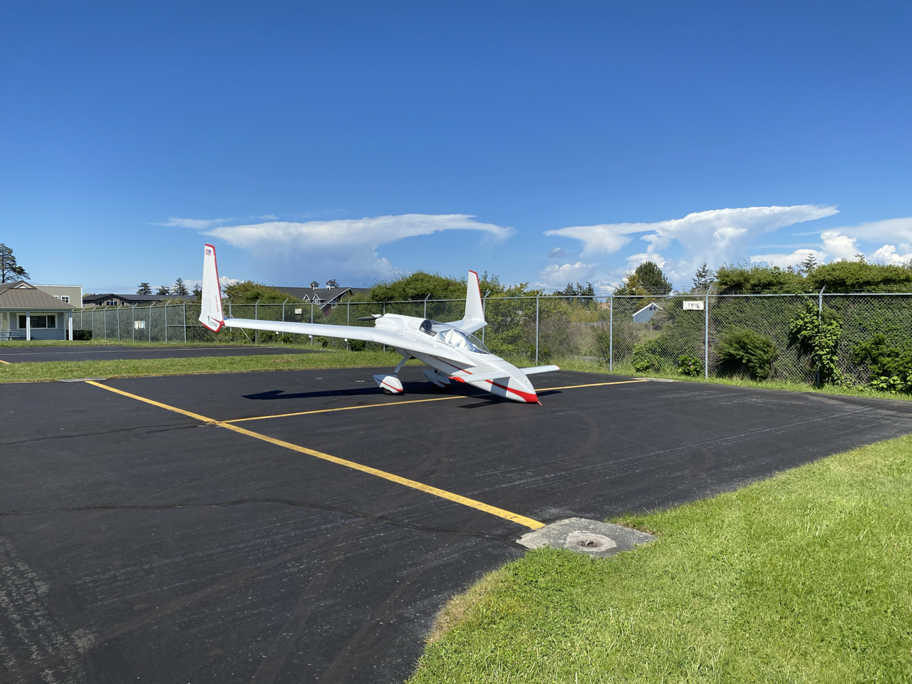 Thunder clouds and a bonus Long-EZ